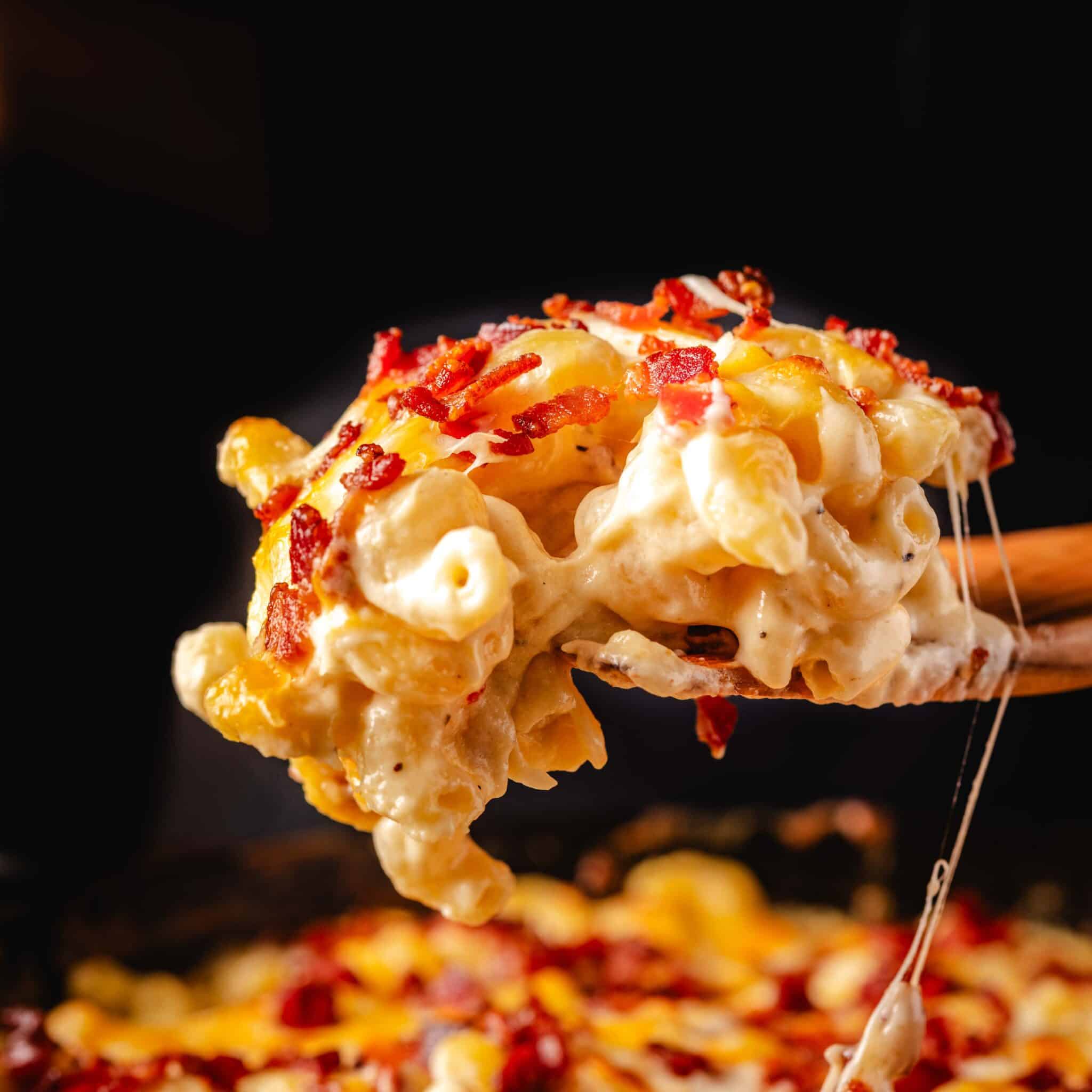 Homemade Bacon Mac and Cheese: Ultra Creamy & Crispy